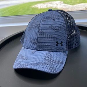 UNDER ARMOUR CAPS